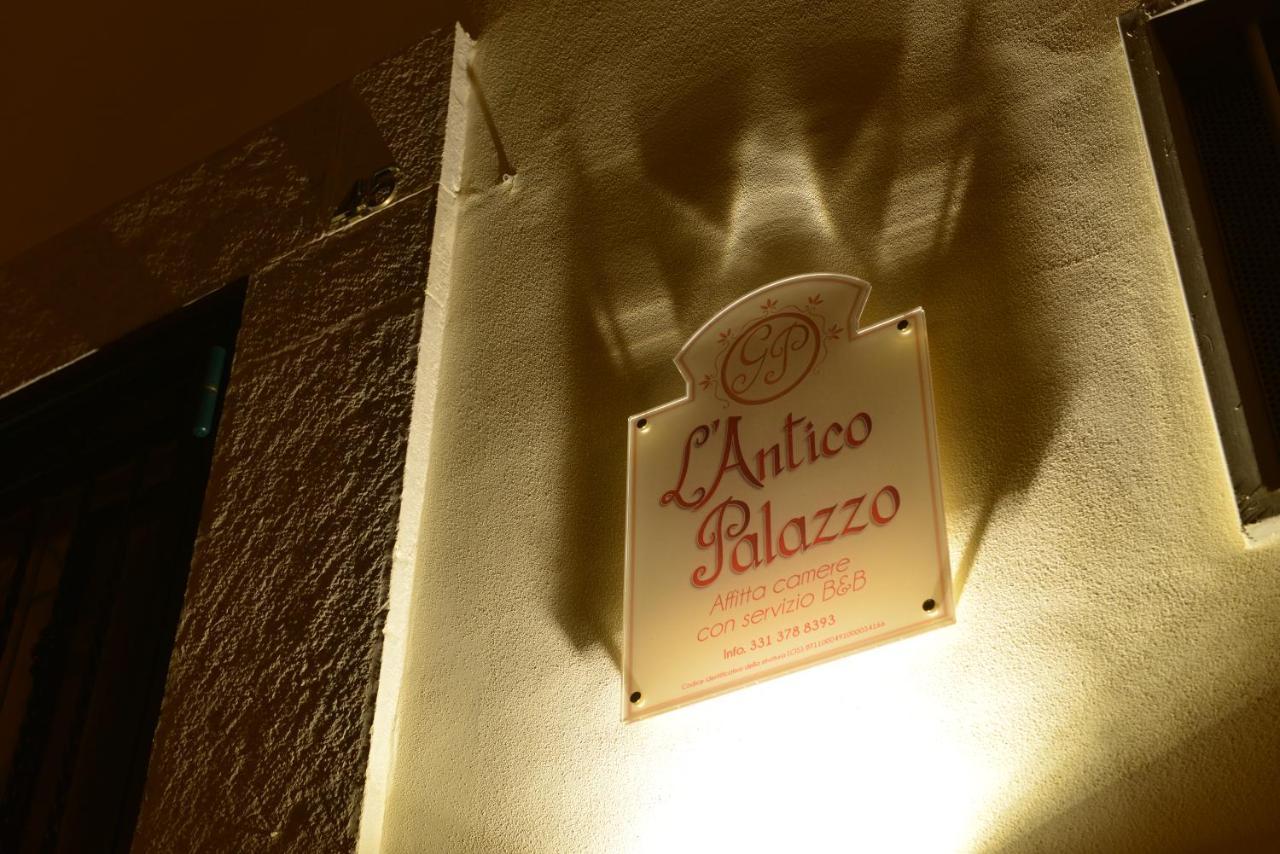 L'Antico Palazzo Bed & Breakfast Canosa di Puglia Exterior photo